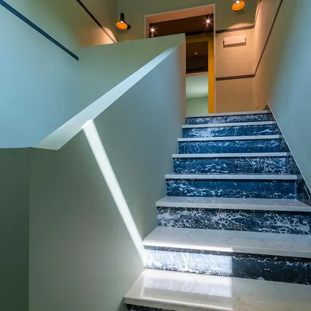 Casacabe - Boutique Living 게스트하우스 3*